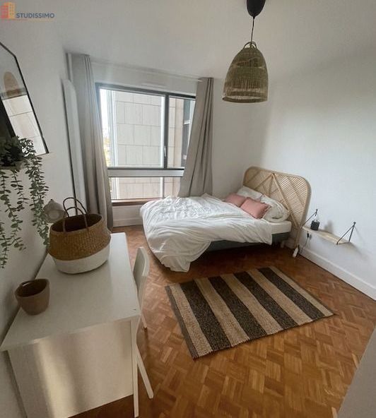 Studio meublé 12m² Paris 15e - Étage élevé, lumineux - Photo 4