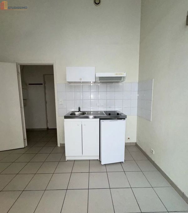 Studio 21m² Lyon 3e - Sans caractéristique mentionnée - Photo 6