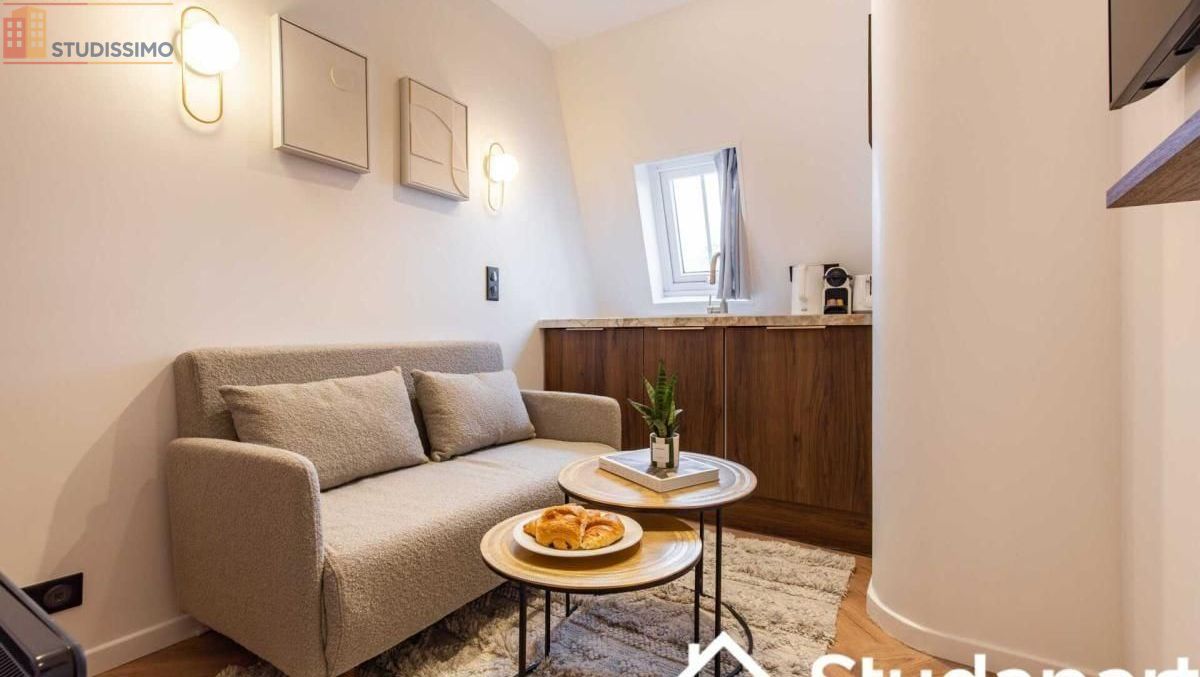 Studio meublé 11m² Paris 17e - 6e étage, lumineux - Photo 2