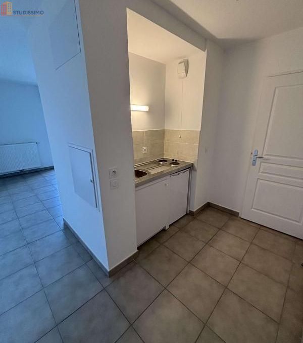 Studio 33m² Sathonay-Camp 69580 - Photo 4