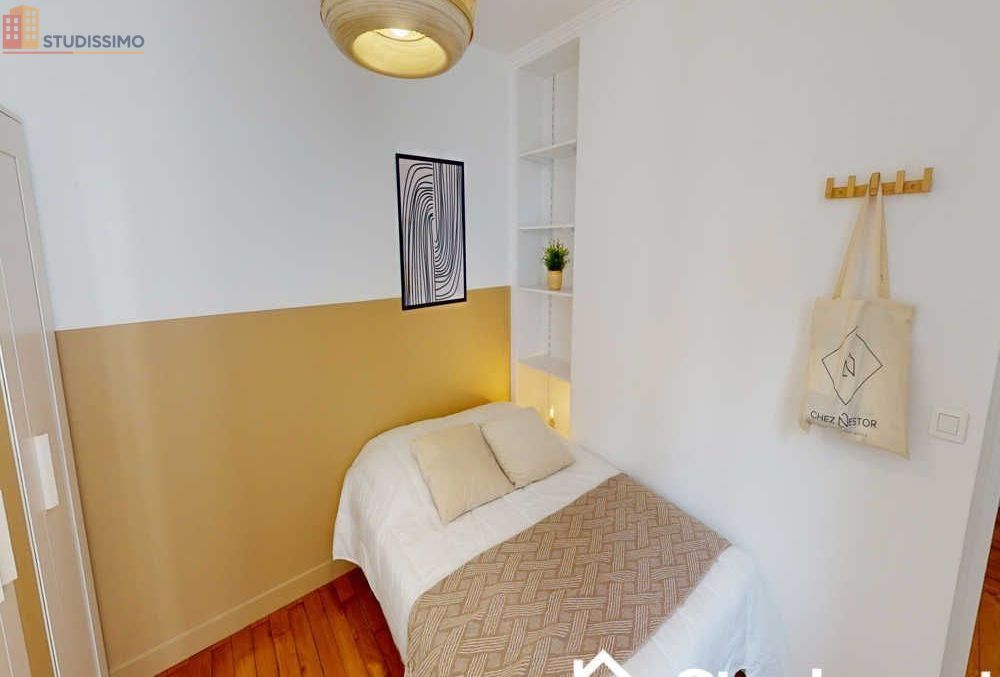 Studio meublé 11m² Paris 18e - Lumineux, 5e étage - Photo 9