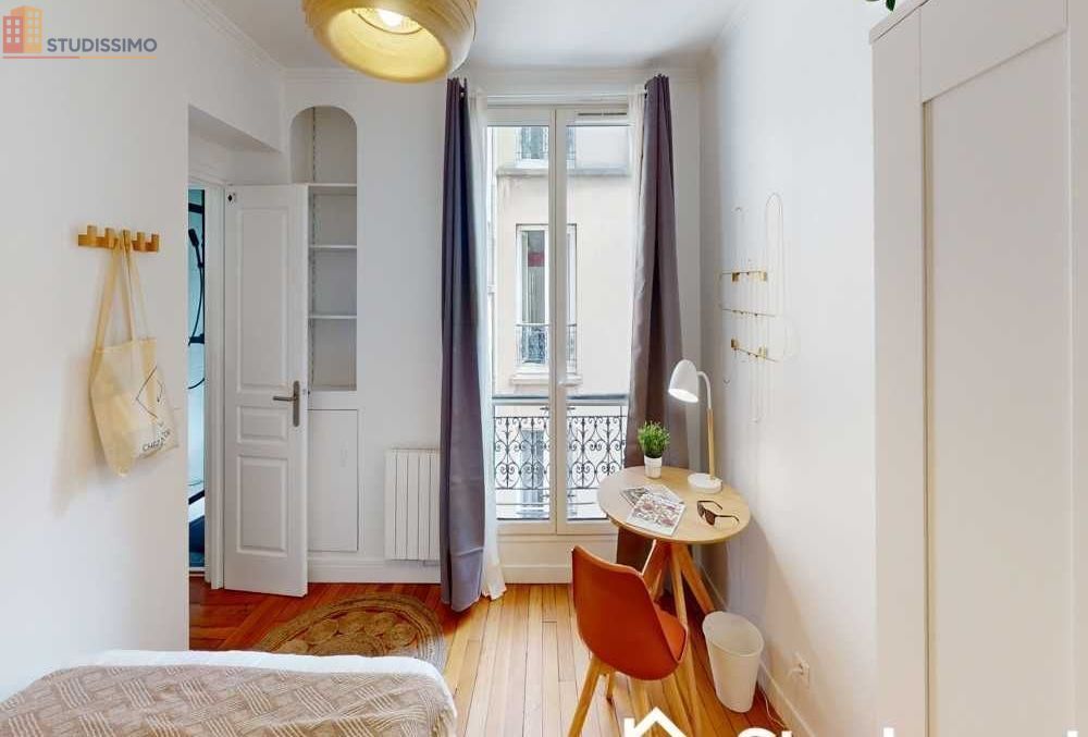 Studio meublé 11m² Paris 18e - Lumineux, 5e étage - Photo 5