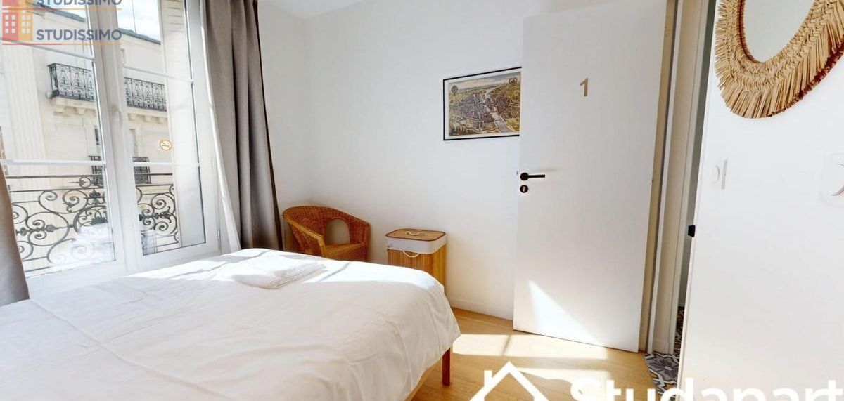 Studio meublé 9m² Paris 18e - Calme, lumineux - Photo 3