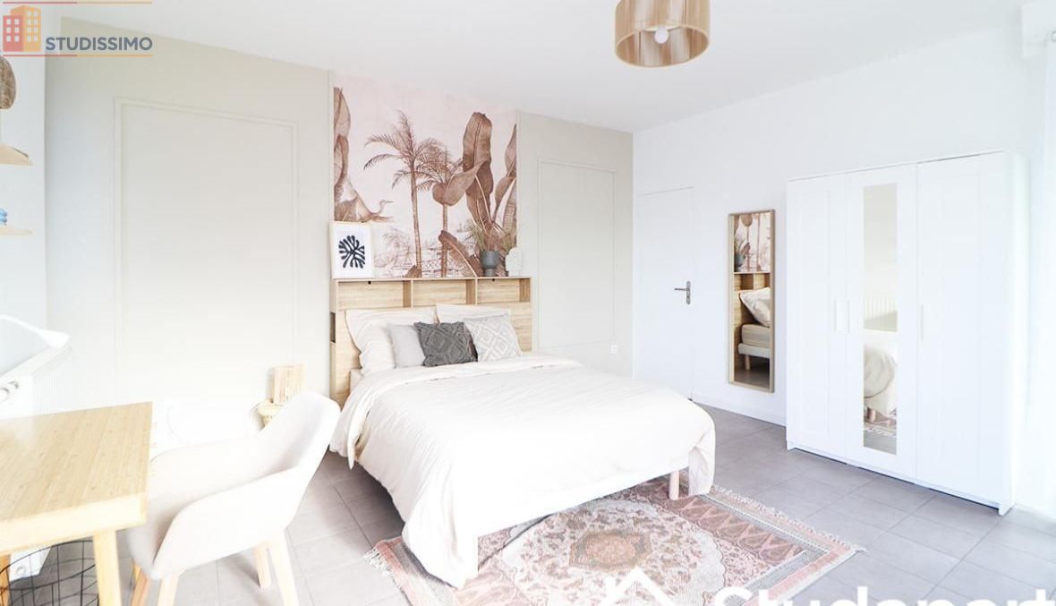 Studio meublé 11m² Paris 19e - Étage élevé, lumineux - Photo 1