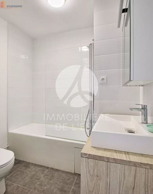 Studio meublé 26m² Lyon 8e - Étage élevé, lumineux - Photo 3