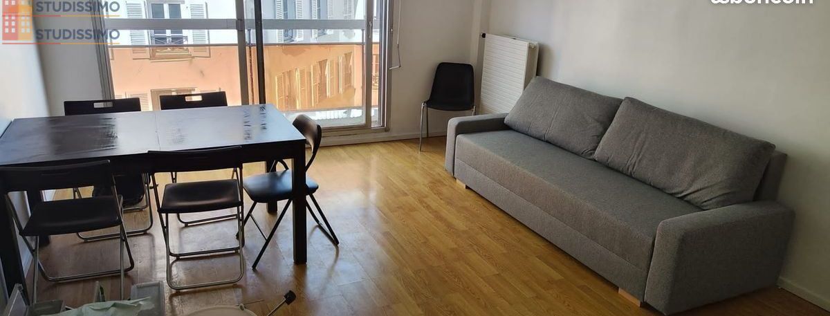 Studio à Paris
