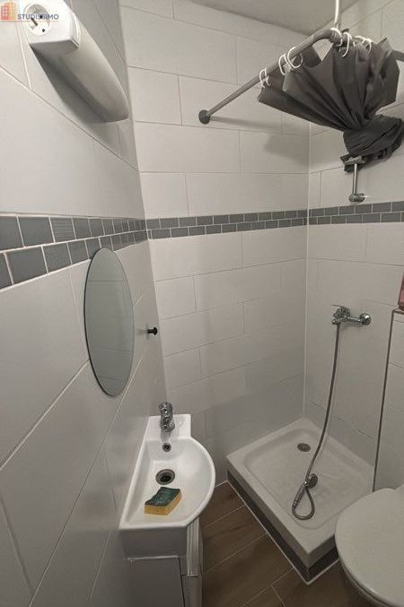 Studio meublé 12m² Paris 18e Simplon - Meublé, lumineux - Photo 5