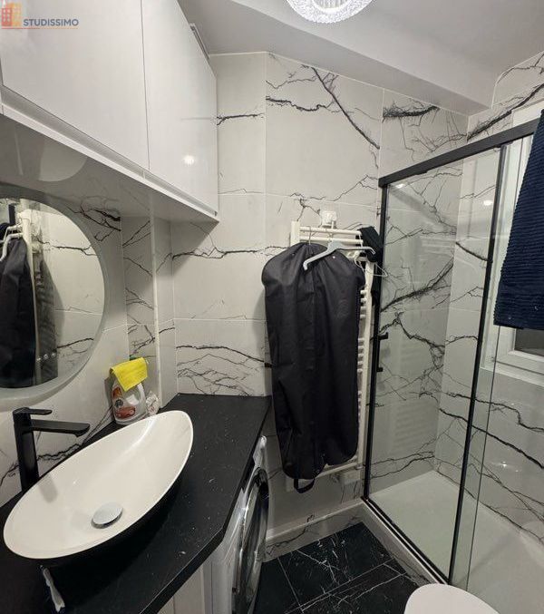 Studio meublé 19m² Paris 16e - 5e étage, lumineux - Photo 2