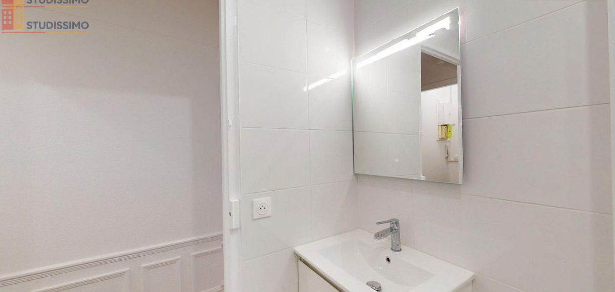 Studio 27m² Paris 17e - Photo 1