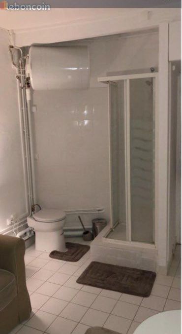 Studio meublé 12m² Paris 17e - 5e étage, lumineux - Photo 2