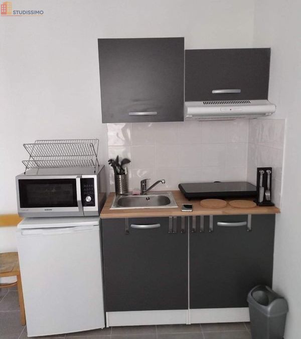 Studio 12m² Paris 18e - Étage élevé, lumineux - Photo 3