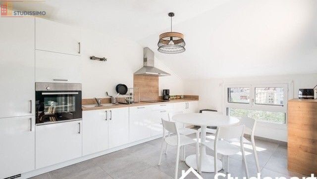 Studio meublé 12m² Lyon 3e - Lumineux, 5e étage - Photo 1