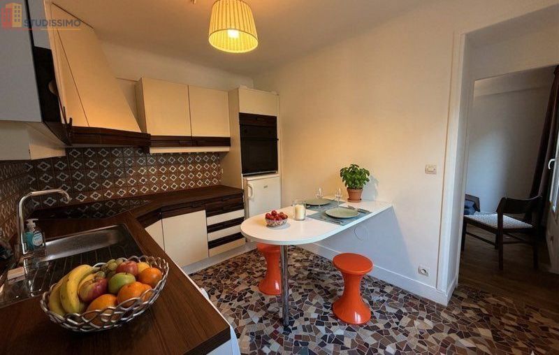 Studio 27m² Paris 10e - Lumineux, meublé - Photo 5