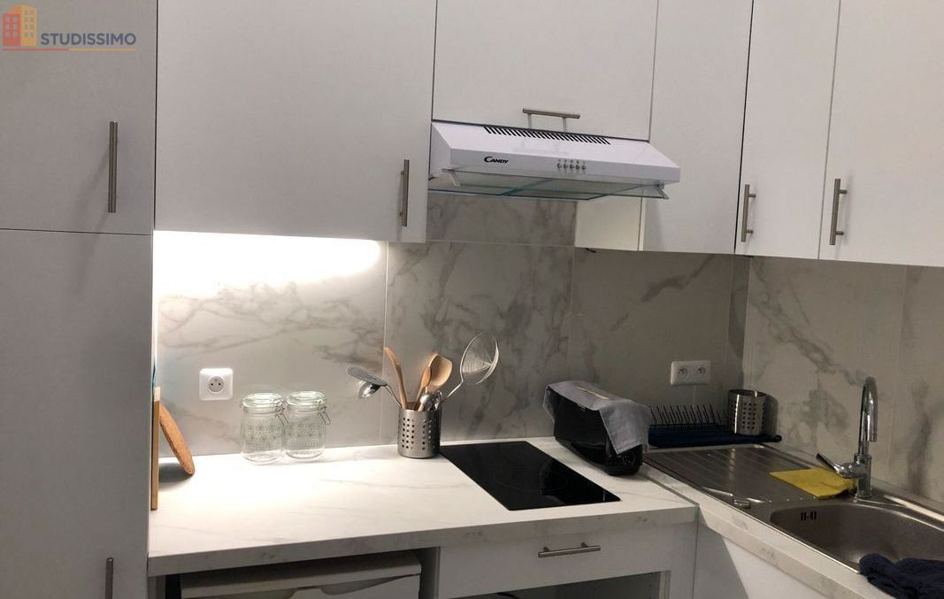 Studio meublé 35m² Paris 1er Palais-Royal - Lumineux, loft - Photo 2