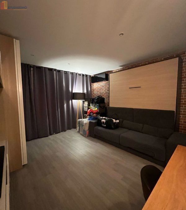 Studio meublé 26m² Paris 11e - Balcon, climatisation - Photo 4