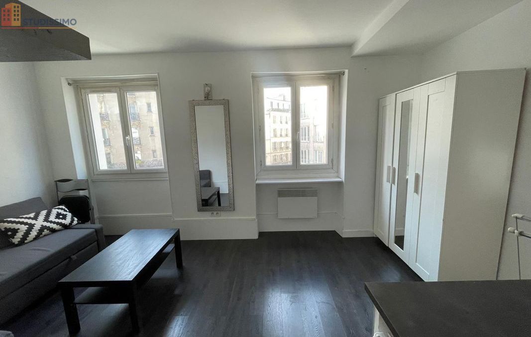 Studio à Paris