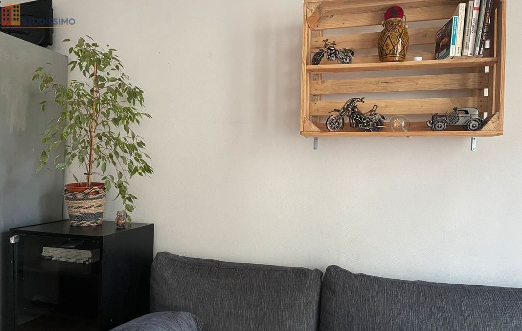 Studio meublé 35m² Paris 18e - Meublé, 3e étage - Photo 2
