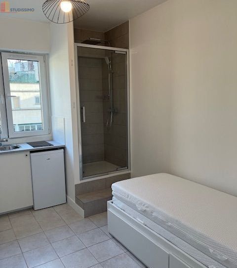 Studio 12m² Paris 17e - Meublé, excellent état - Photo 5