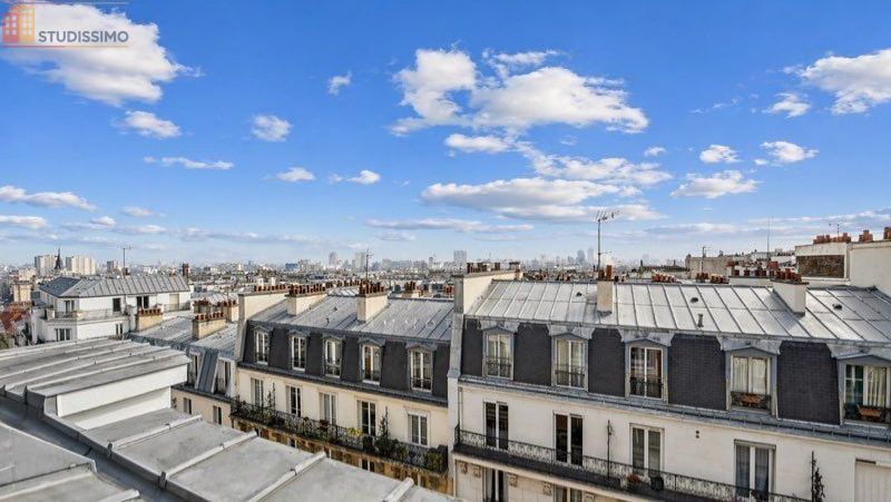 Studio meublé 9m² Paris 18e - Lumineux, vue dégagée - Photo 1