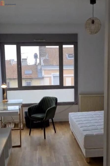Studio meublé 10m² Lyon 6e - Calme, lumineux - Photo 2