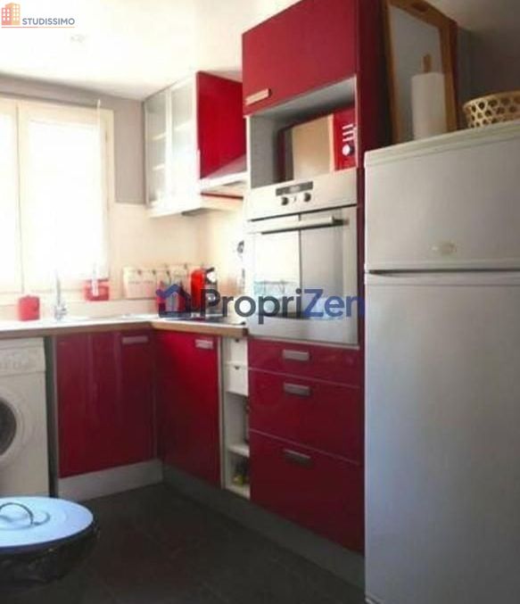 Studio meublé 28m² Paris 18e - Meublé, 1er étage - Photo 4