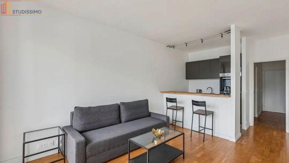 Studio meublé 32m² Paris 16e - Étage élevé, lumineux - Photo 2