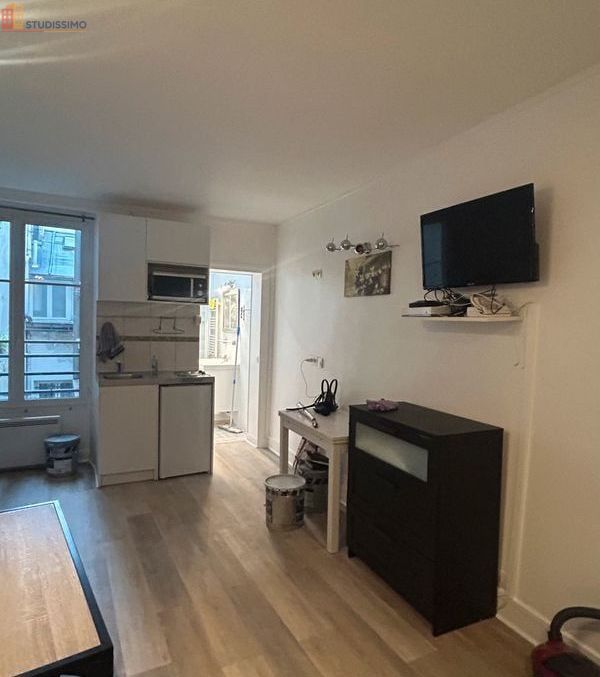 Studio meublé 20m² Paris 2e - Meublé, 3e étage - Photo 3