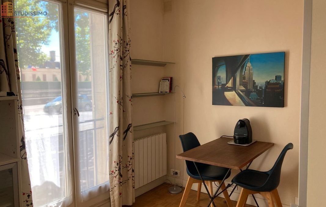 Studio à Paris