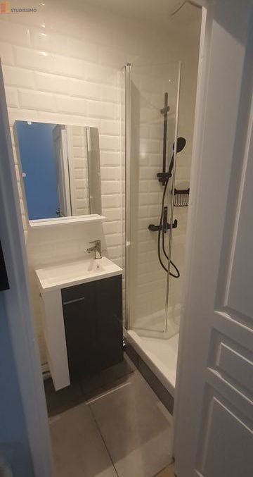 Studio meublé 20m² Paris 17e - Meublé, rue de Tocqueville - Photo 1