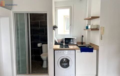 Studio 17m² Paris 18e Montmartre - Meublé, dernier étage - Photo 1