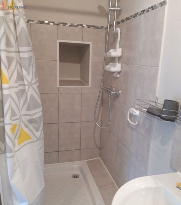 Studio meublé 25m² Bron centre - Tout équipé - Photo 2