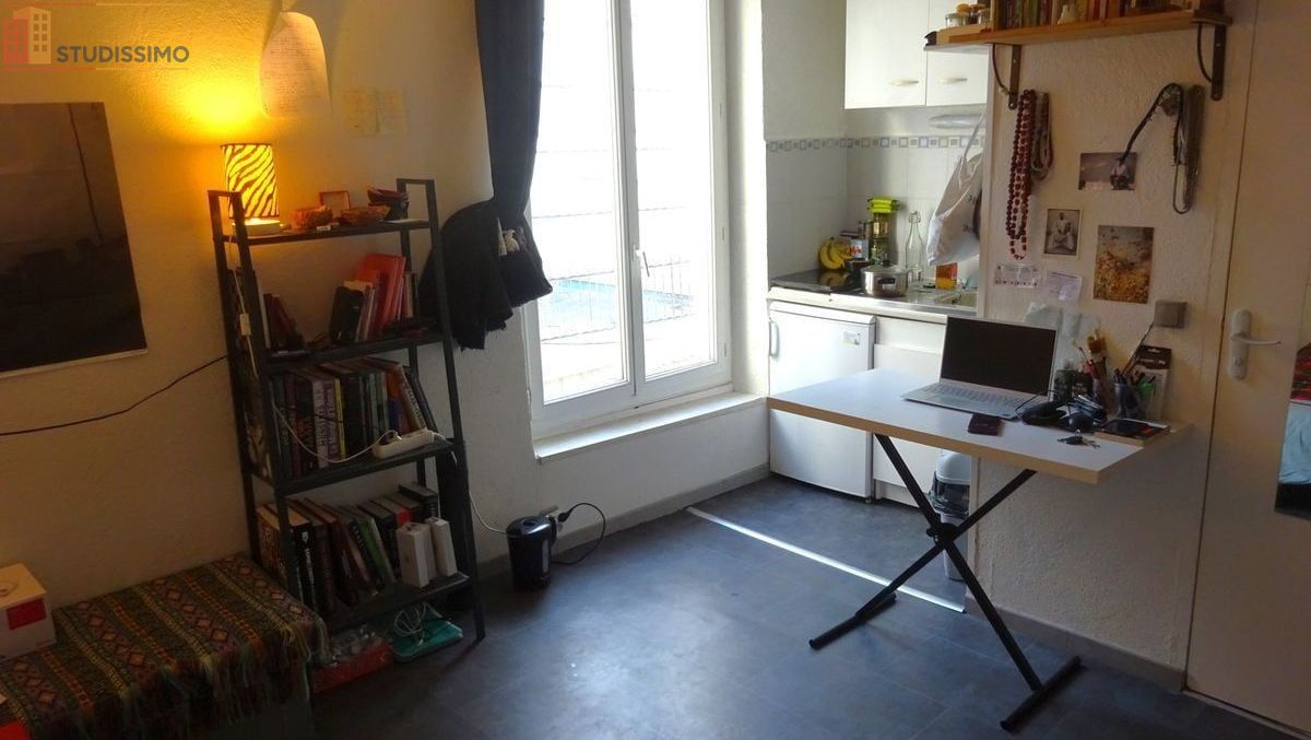 Studio à Paris