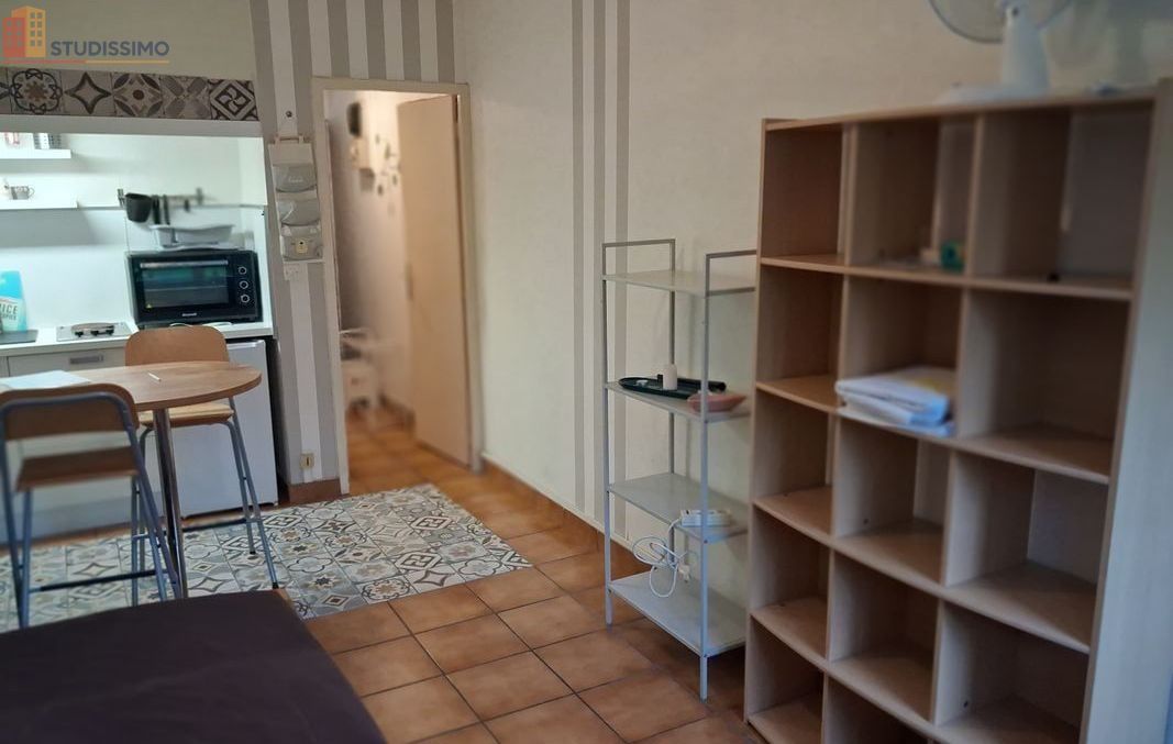 Studio 21m² Écully 69130 - Meublé, idéal étudiant - Photo 1