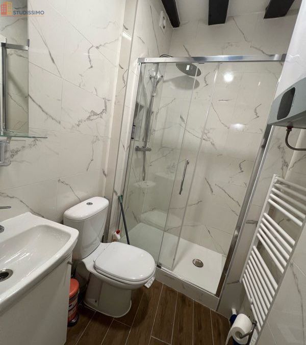 Studio meublé 22m² Paris 14e - Rénové, lumineux - Photo 1