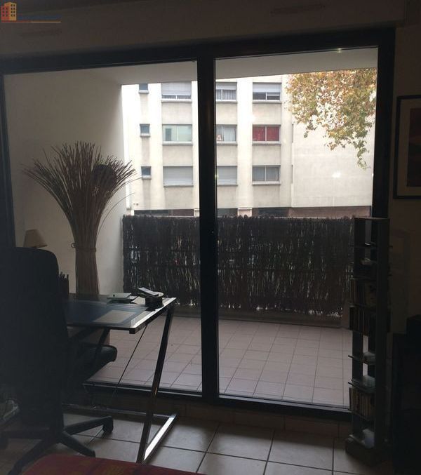 Studio meublé 36m² Lyon 3e - Loggia, garage - Photo 1