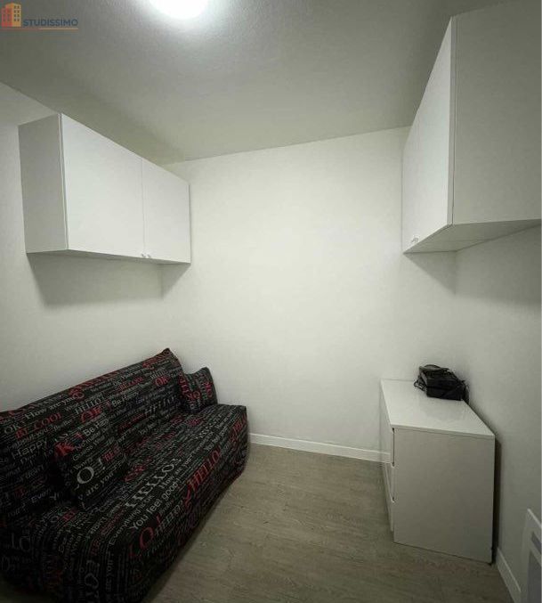 Studio meublé 14m² Paris 16e - Vue, dernier étage - Photo 1