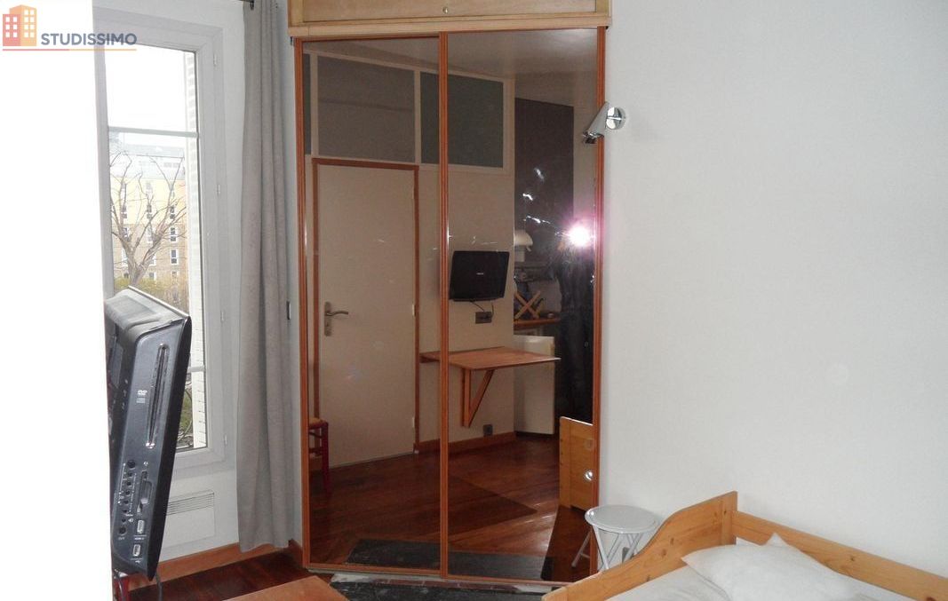 Studio meublé 12m² Paris 18e - Proche métro Porte de Saint-Ouen - Photo 5