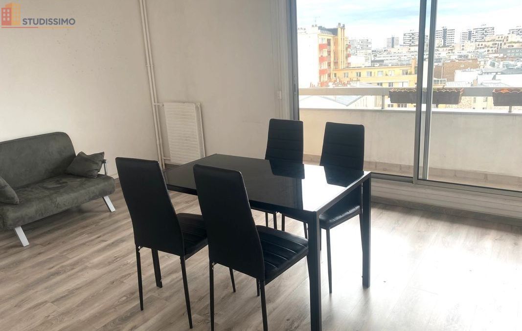 Studio à Paris