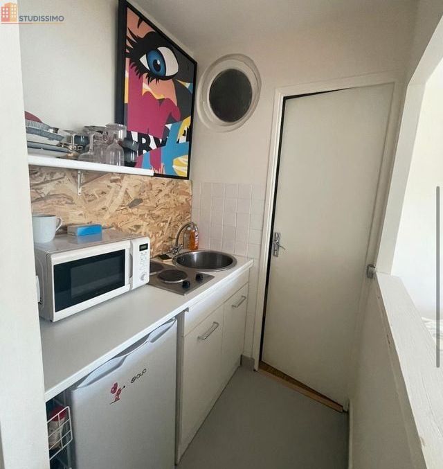 Studio 27m² Paris 4e - Meublé, étage élevé - Photo 2
