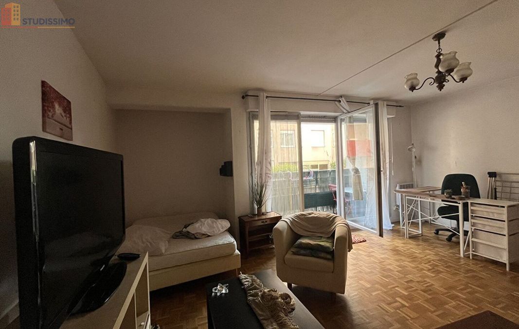 Studio meublé 36m² Villeurbanne - Lumineux, meublé - Photo 3