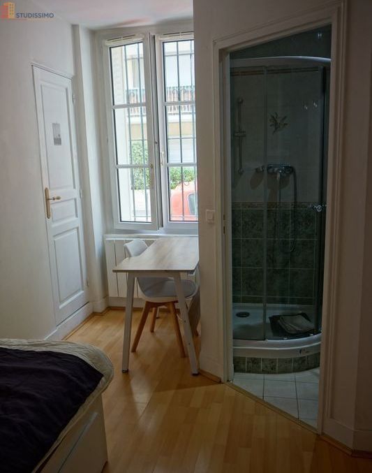 Studio à Paris