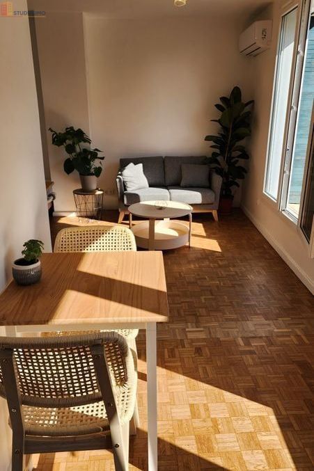 Studio à Paris