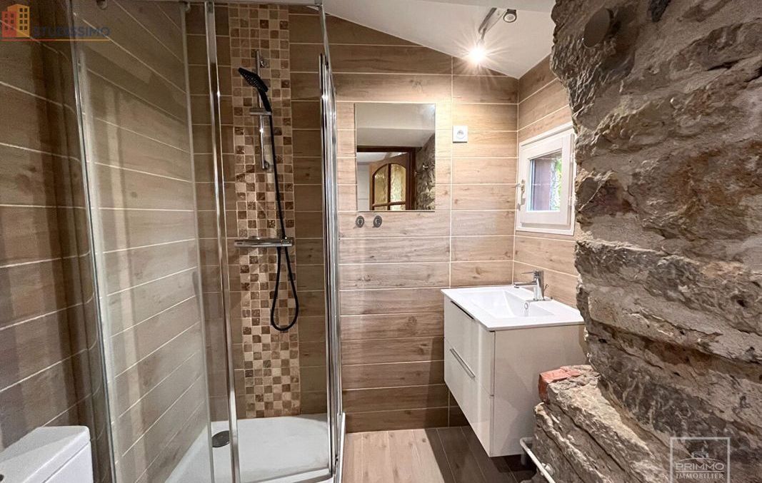Studio 25m² Saint-Didier-au-Mont-d'Or - 1er étage - Photo 2