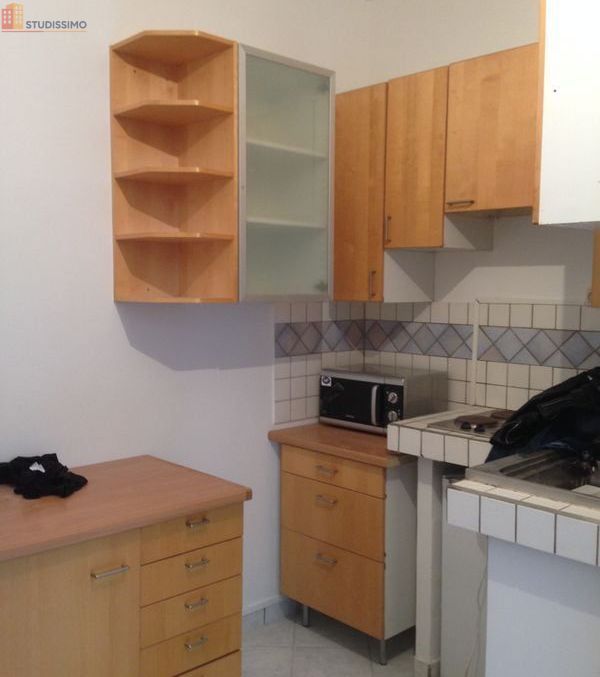 Studio meublé 15m² Paris 18e Marché Dejean - Cour, calme - Photo 2