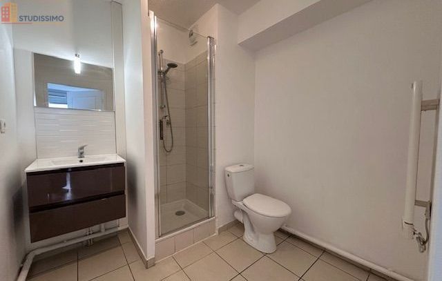 Studio 23m² Caluire-et-Cuire - Face métro Cuire - Photo 1
