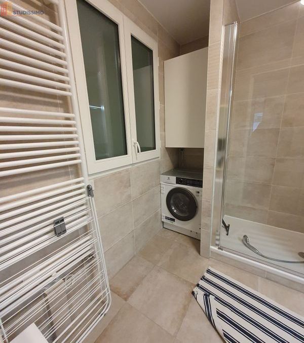 Studio meublé 39m² Paris 9e - Proche métro Liège, lumineux - Photo 3