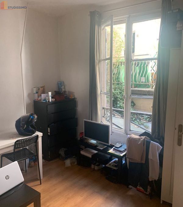 Studio à Paris