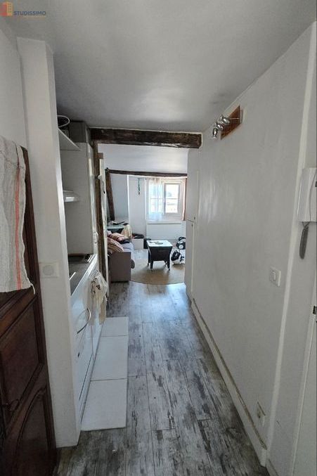 Studio 26m² Paris 10e - Dernier étage, meublé - Photo 2