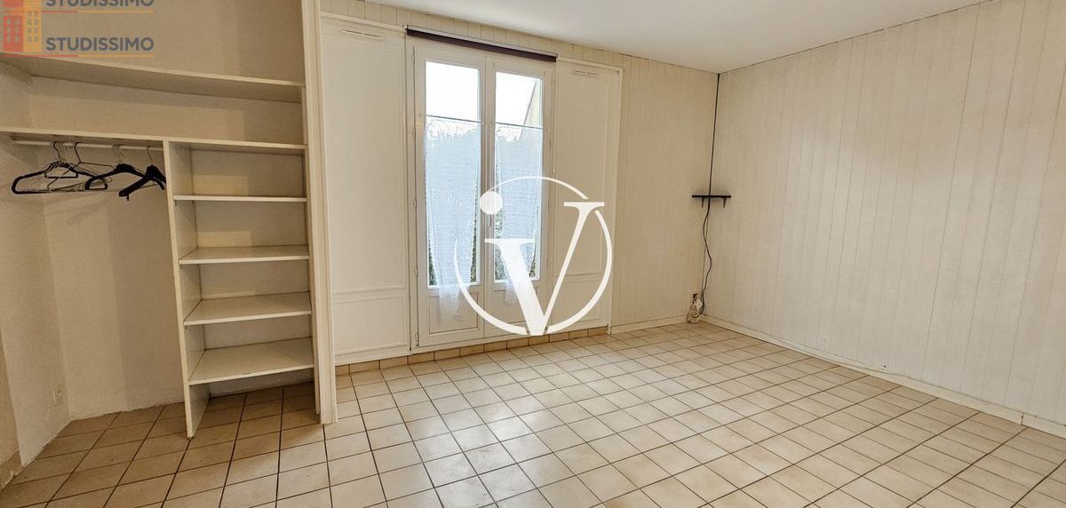 Studio 31m² Vendôme - DPE F, pièce de vie lumineuse - Photo 6