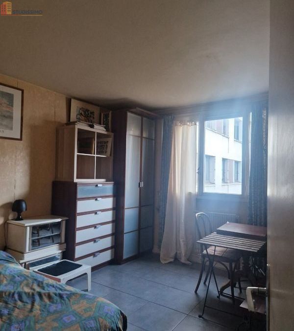 Studio à Paris